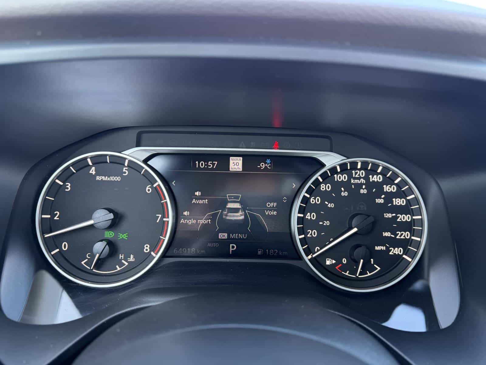 2023 Nissan Rogue SL - Image 13