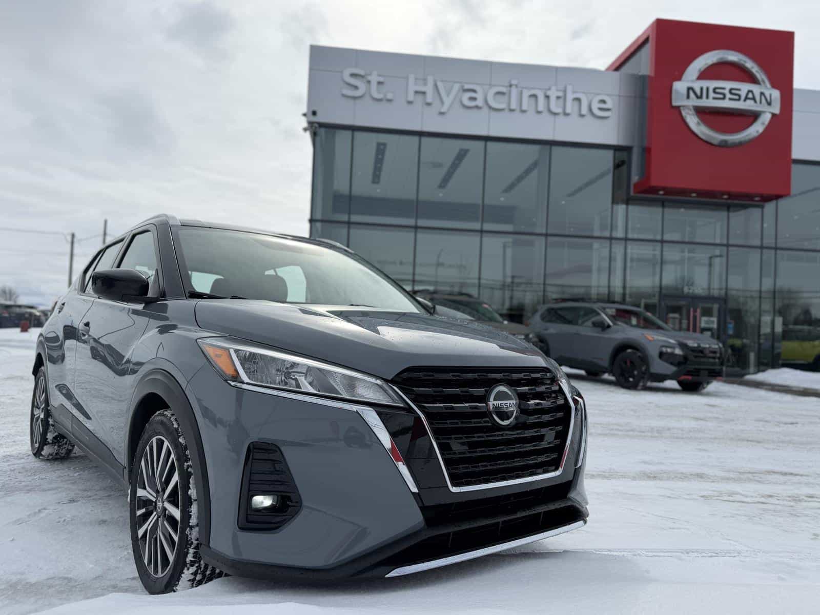 Image 1 Nissan Kicks SV 2021