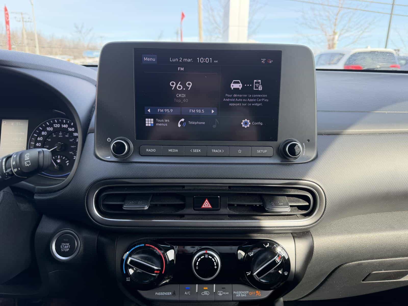 2022 Hyundai Kona Preferred - Image 15