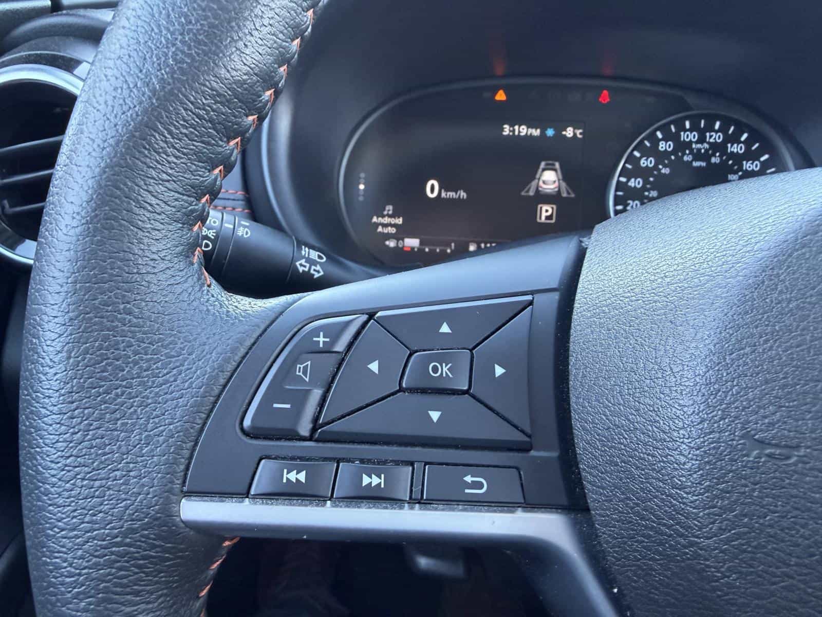 2024 Nissan Kicks SR - Image 12