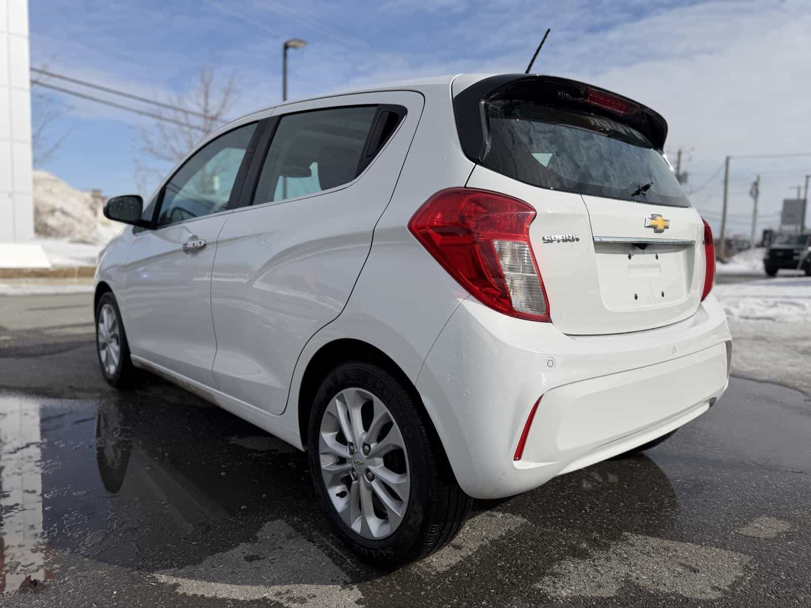 Image 8 Chevrolet Spark 2LT 2020