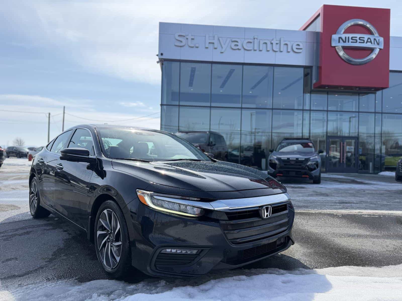 2019 Honda Insight Hybrid Touring - Image 1