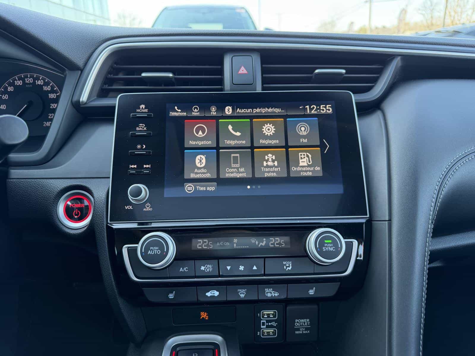 2019 Honda Insight Hybrid Touring - Image 15