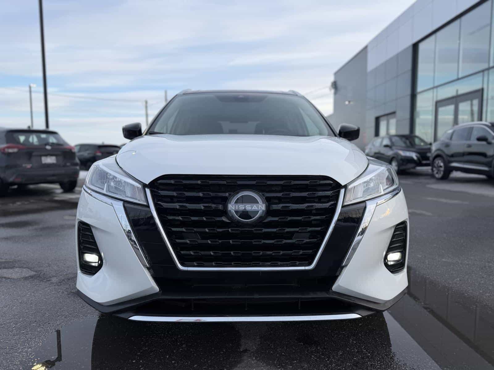 2024 Nissan Kicks SV - Image 3