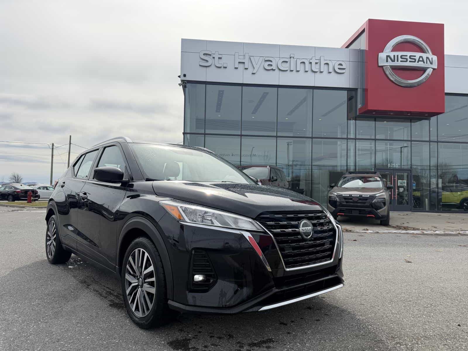 Image 1 Nissan Kicks SV 2021