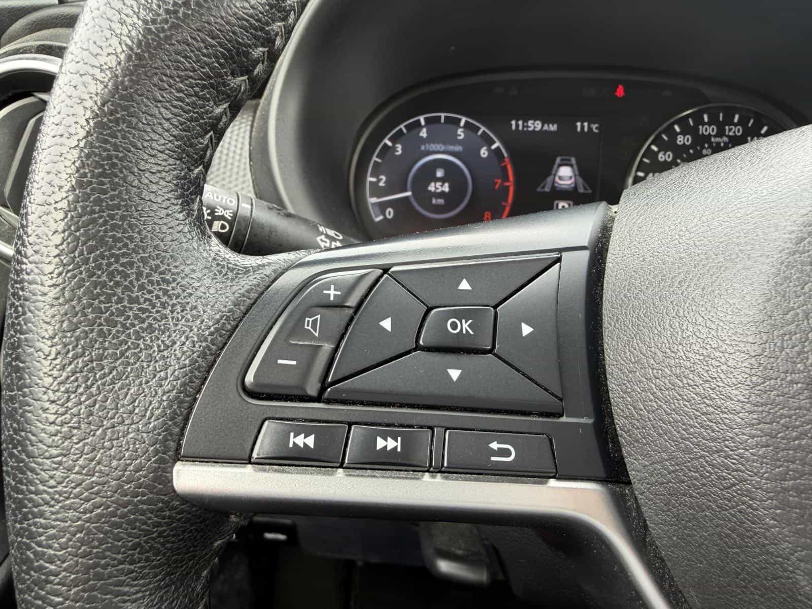 Image 12 Nissan Kicks SV 2021