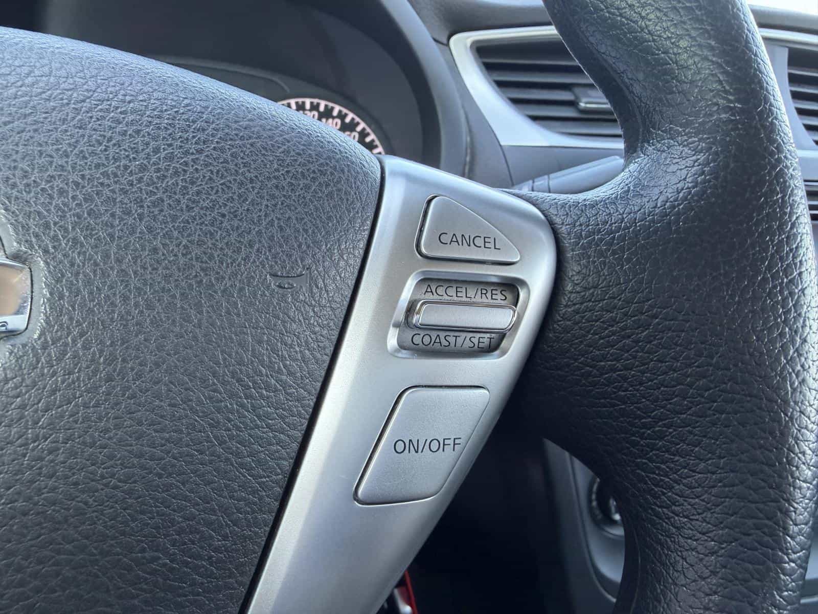 Image 12 Nissan Sentra S 2017