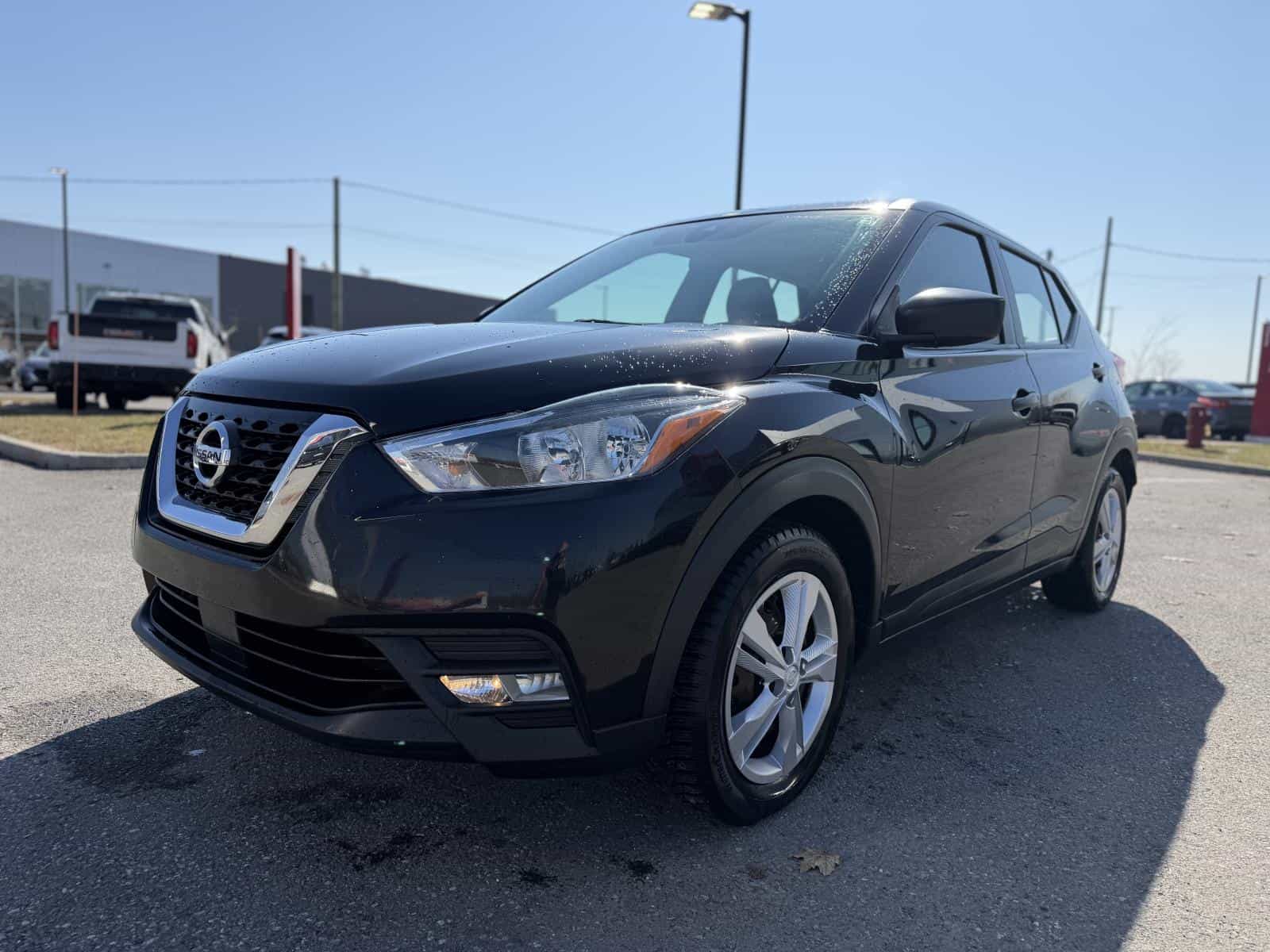 Image 2 Nissan Kicks S 2020