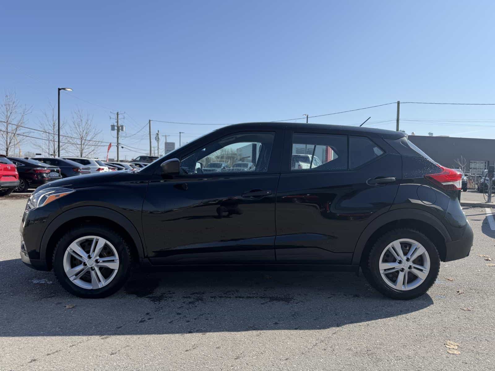 2020 Nissan Kicks S - Image 9