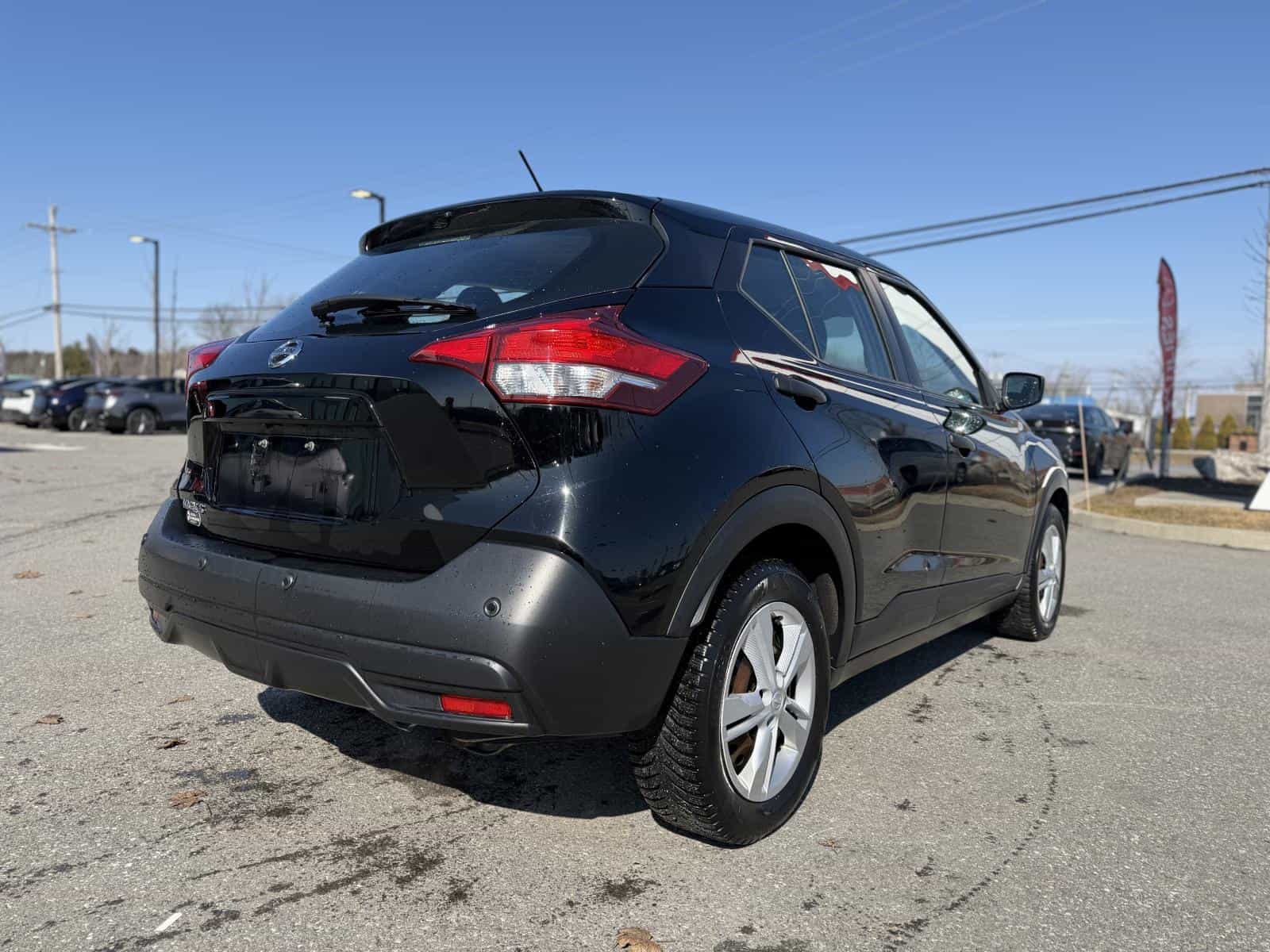 2020 Nissan Kicks S - Image 6