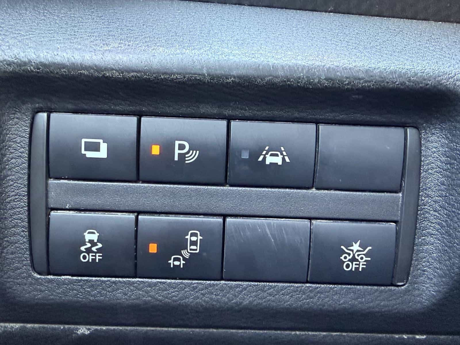 Image 17 Nissan Kicks S 2020