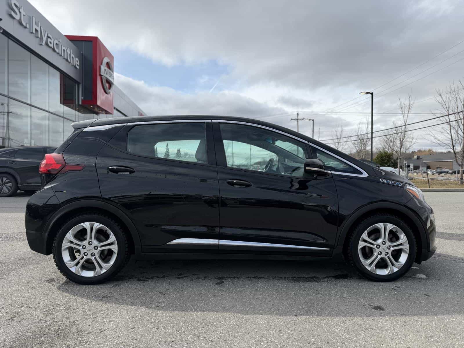 2019 Chevrolet Bolt EV LT - Image 5