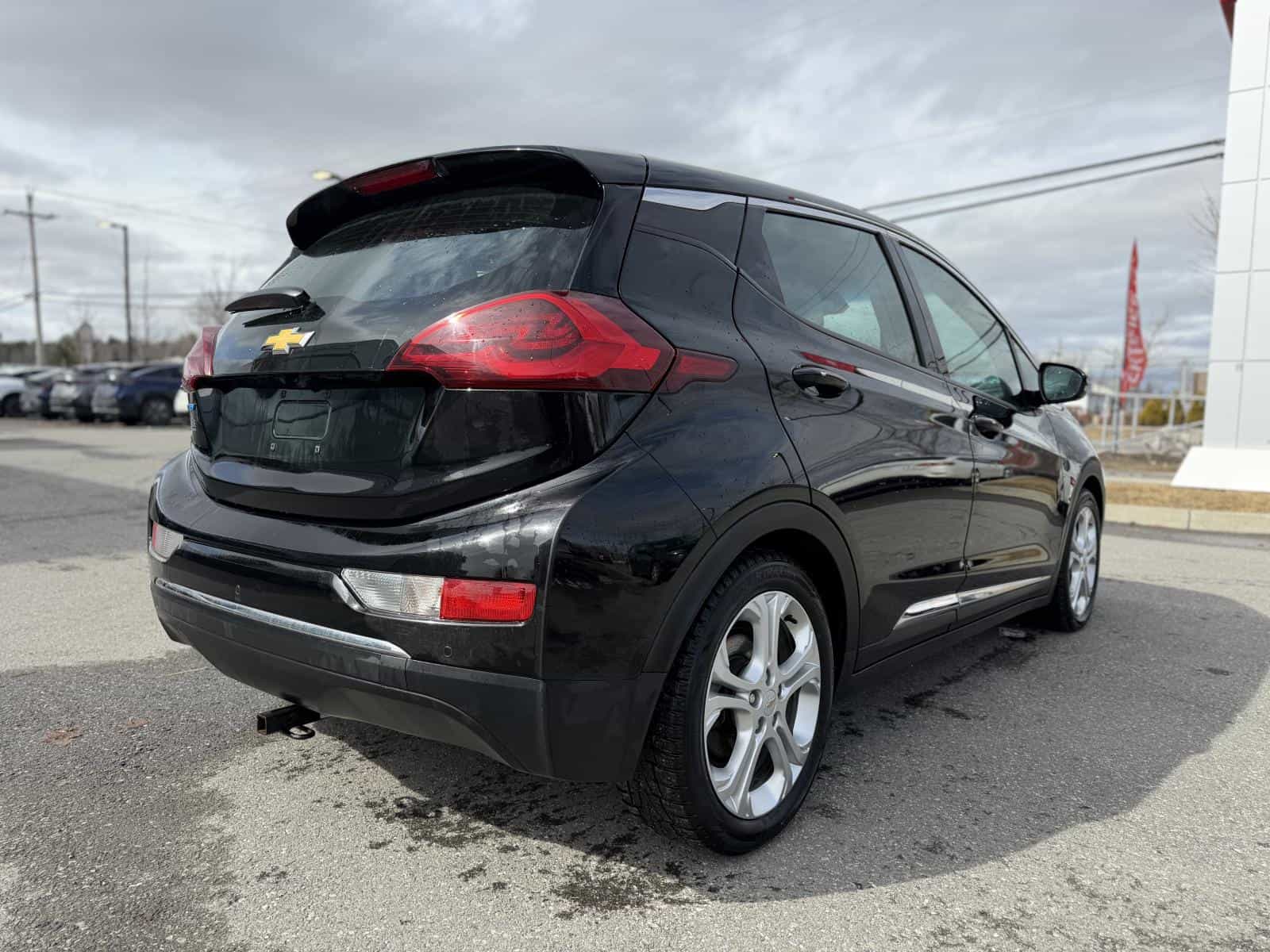 2019 Chevrolet Bolt EV LT - Image 6