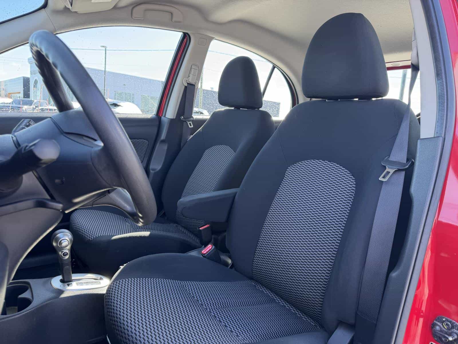 2017 Nissan Micra SV - Image 10