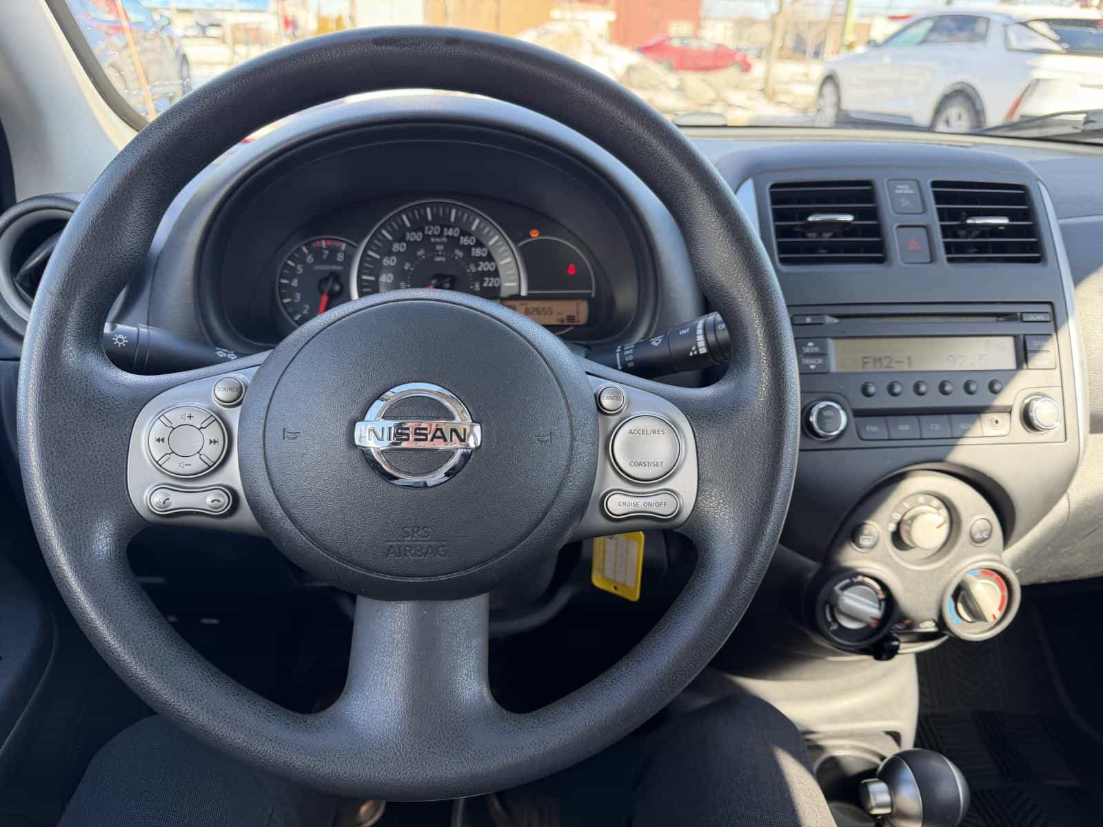 2017 Nissan Micra SV - Image 11