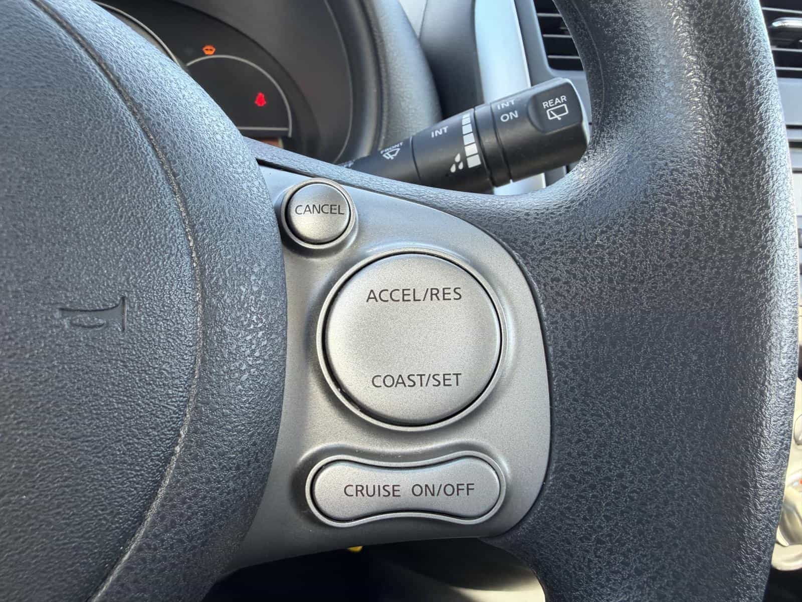 Image 14 Nissan Micra SV 2017