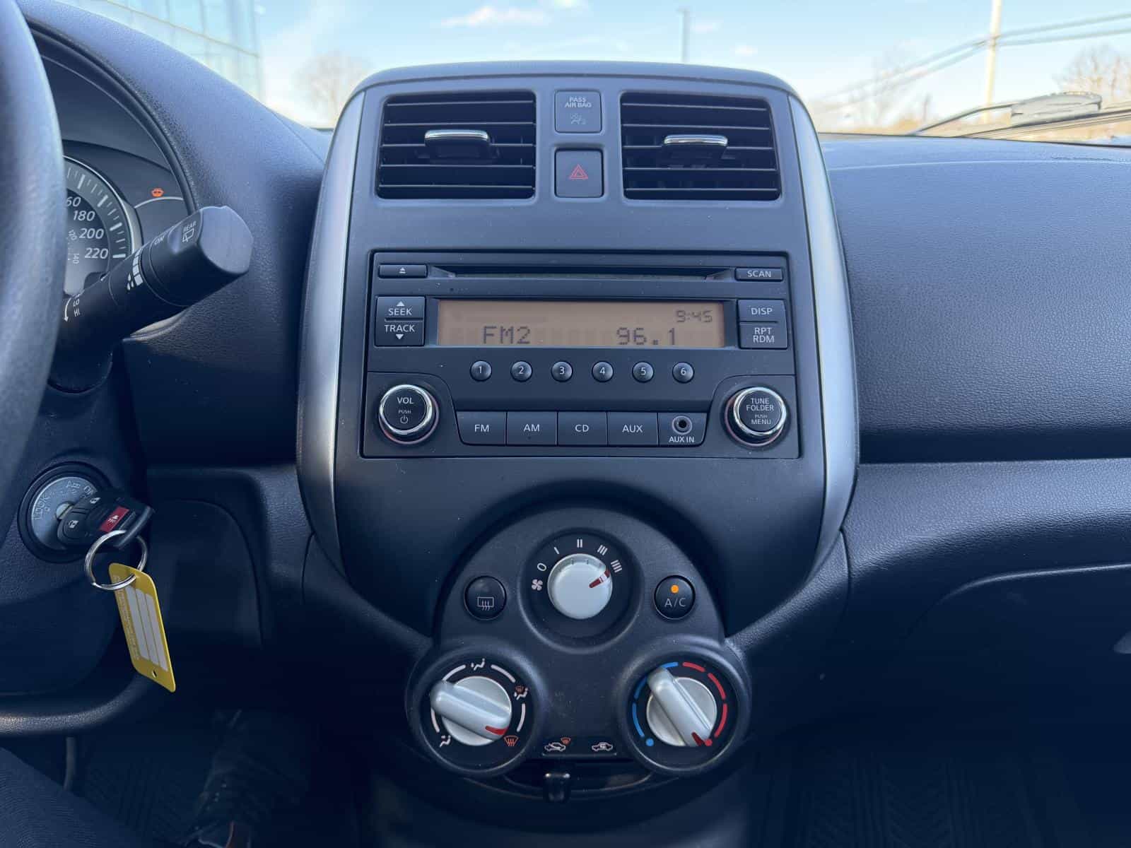 2017 Nissan Micra SV - Image 15