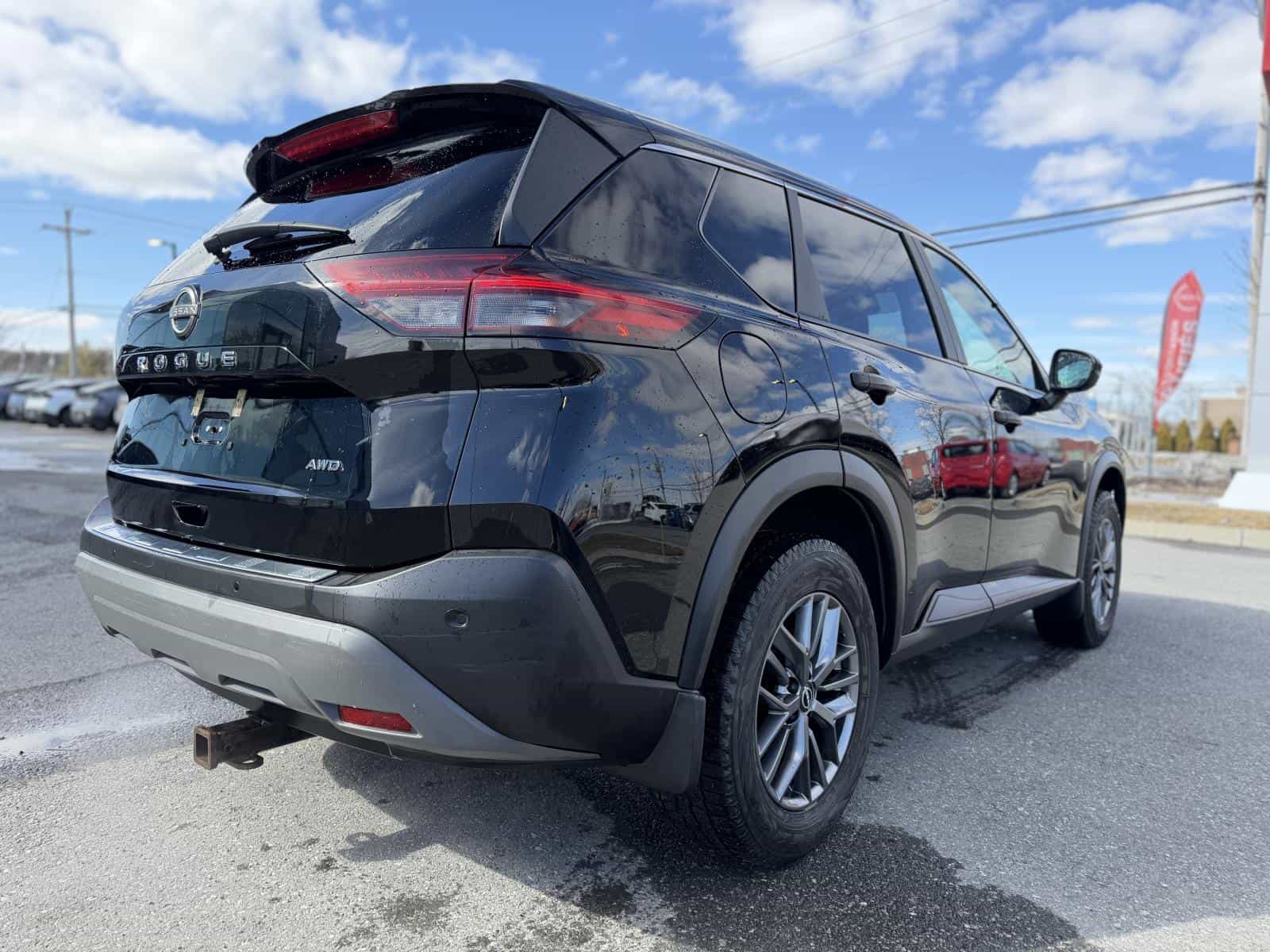 Image 6 Nissan Rogue S 2022