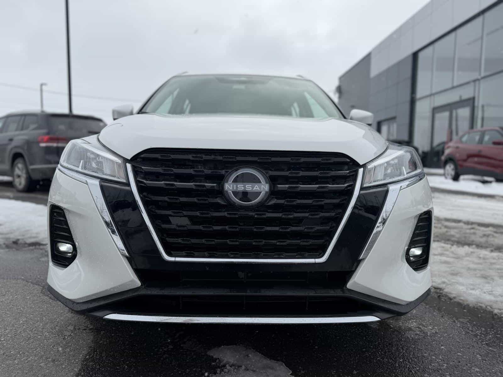 2023 Nissan Kicks SV - Image 3