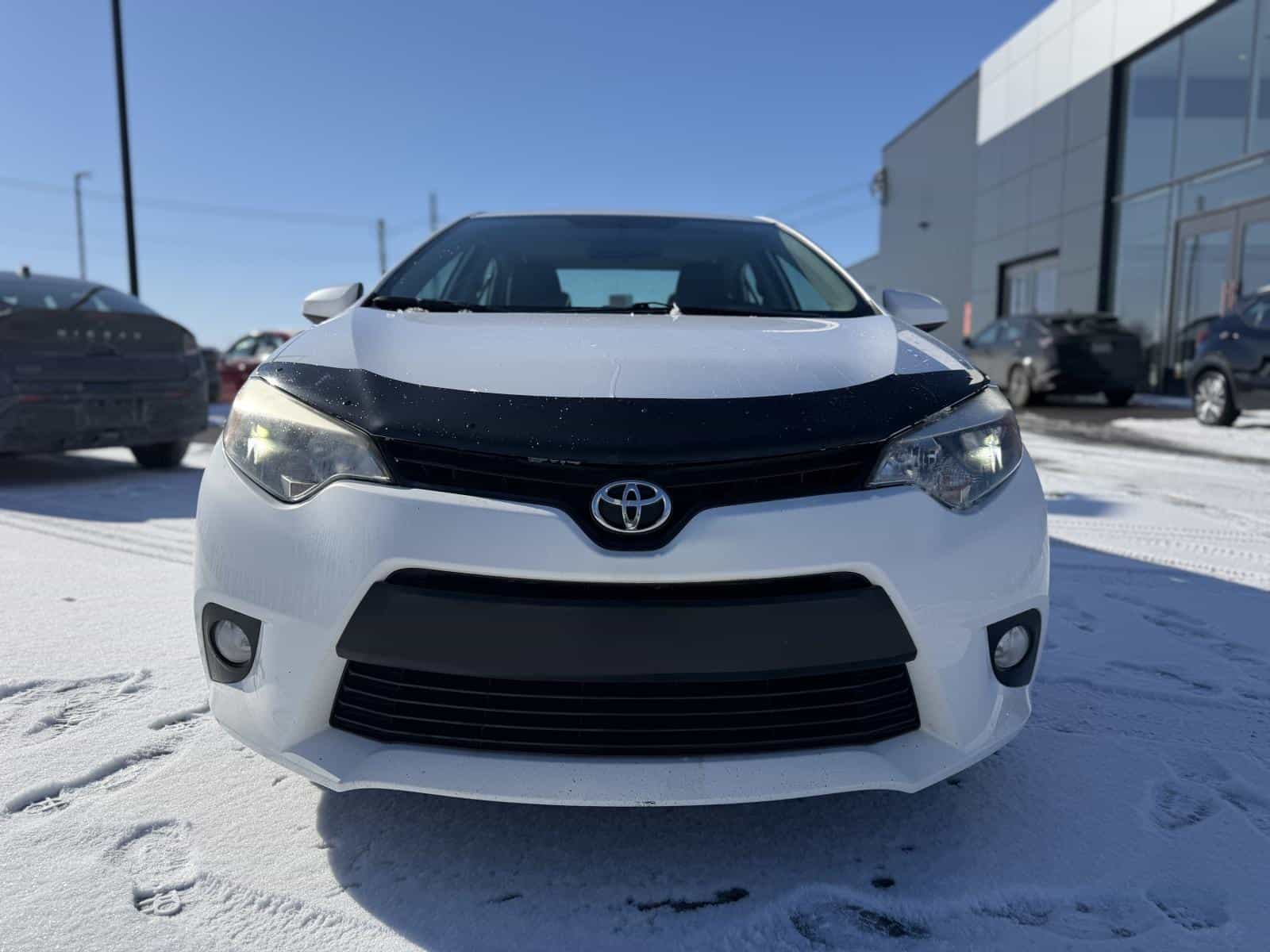 2014 Toyota Corolla LE - Image 3