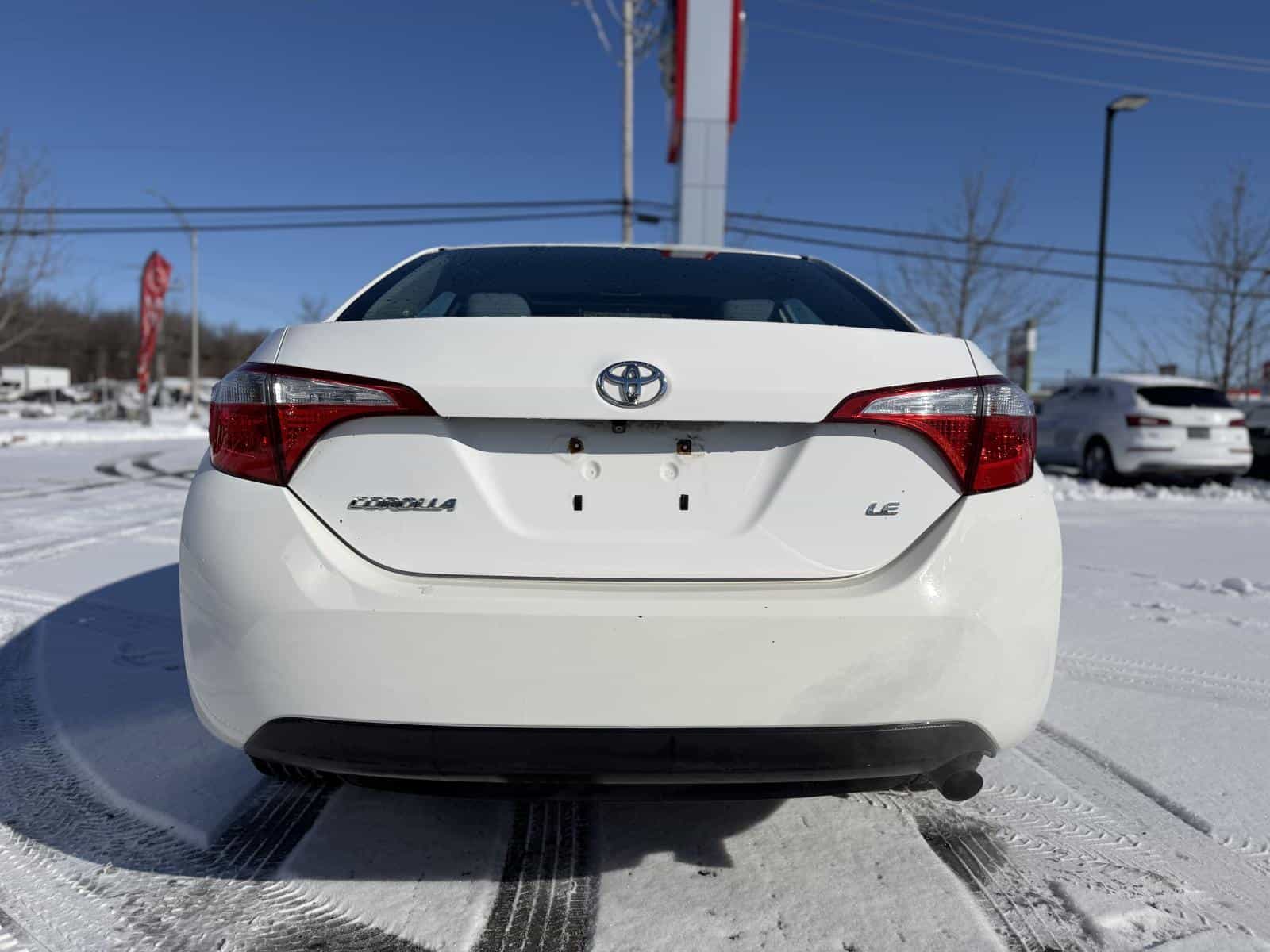 Image 7 Toyota Corolla LE 2014