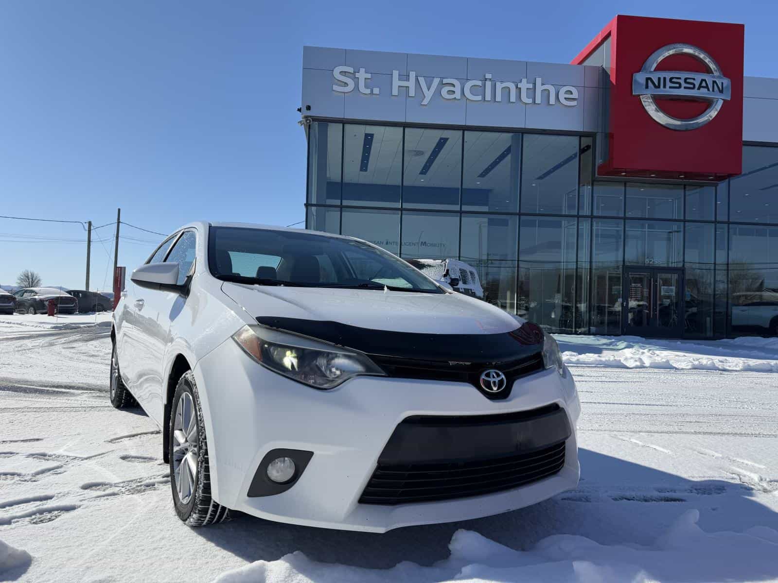 Image 1 Toyota Corolla LE 2014