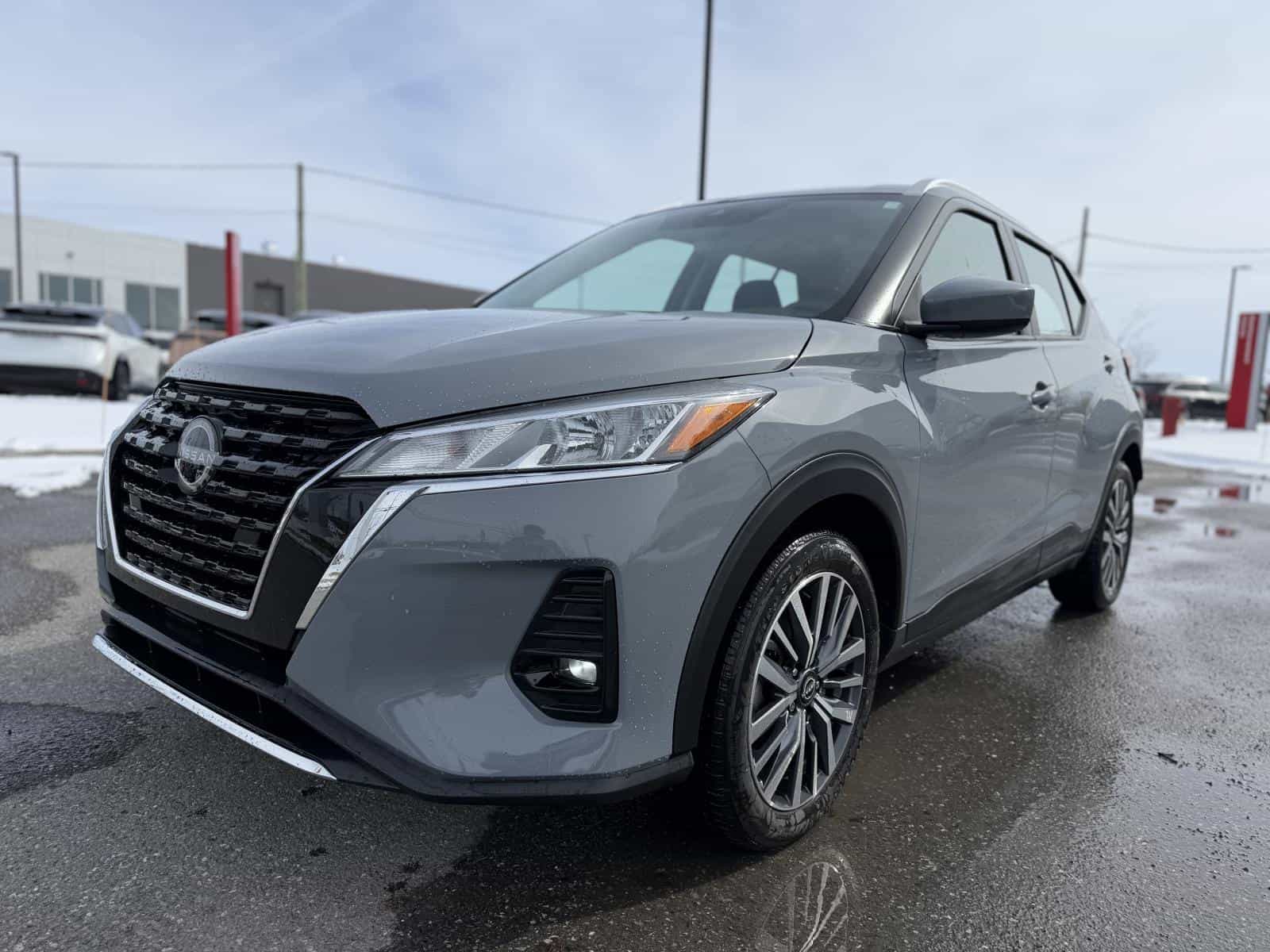 2024 Nissan Kicks SV - Image 2