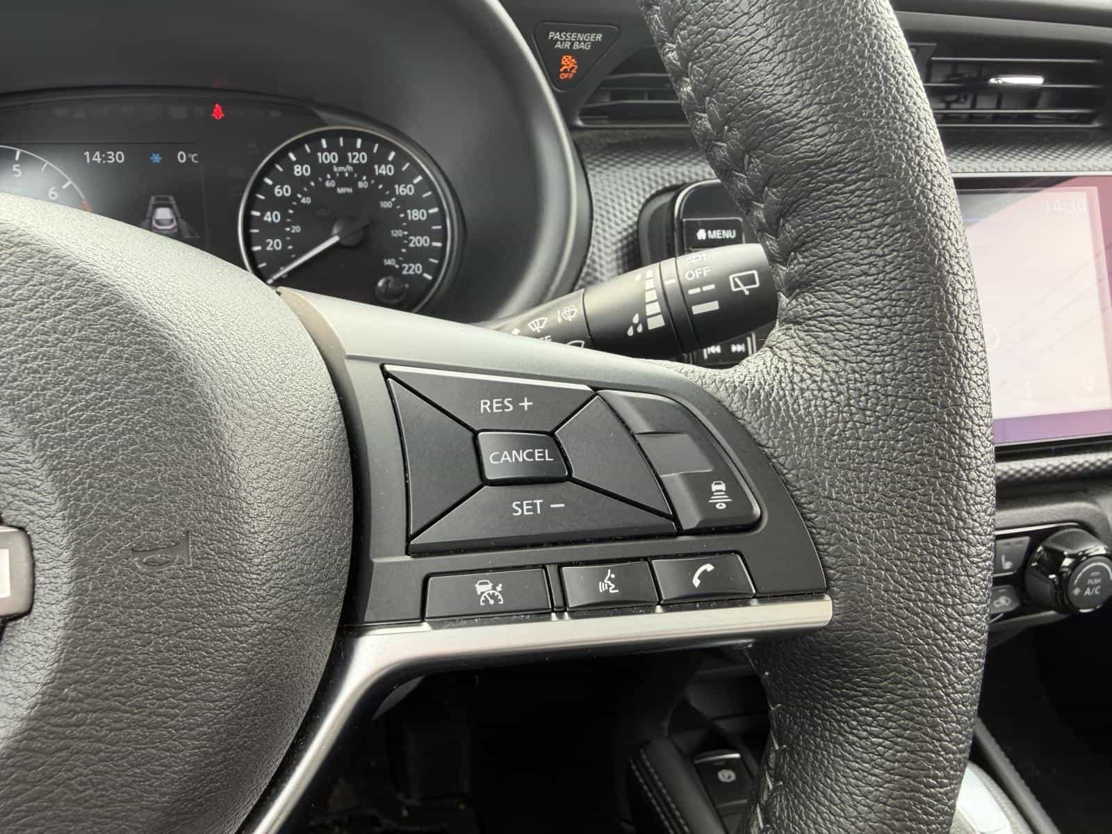 Image 13 Nissan Kicks SV 2024