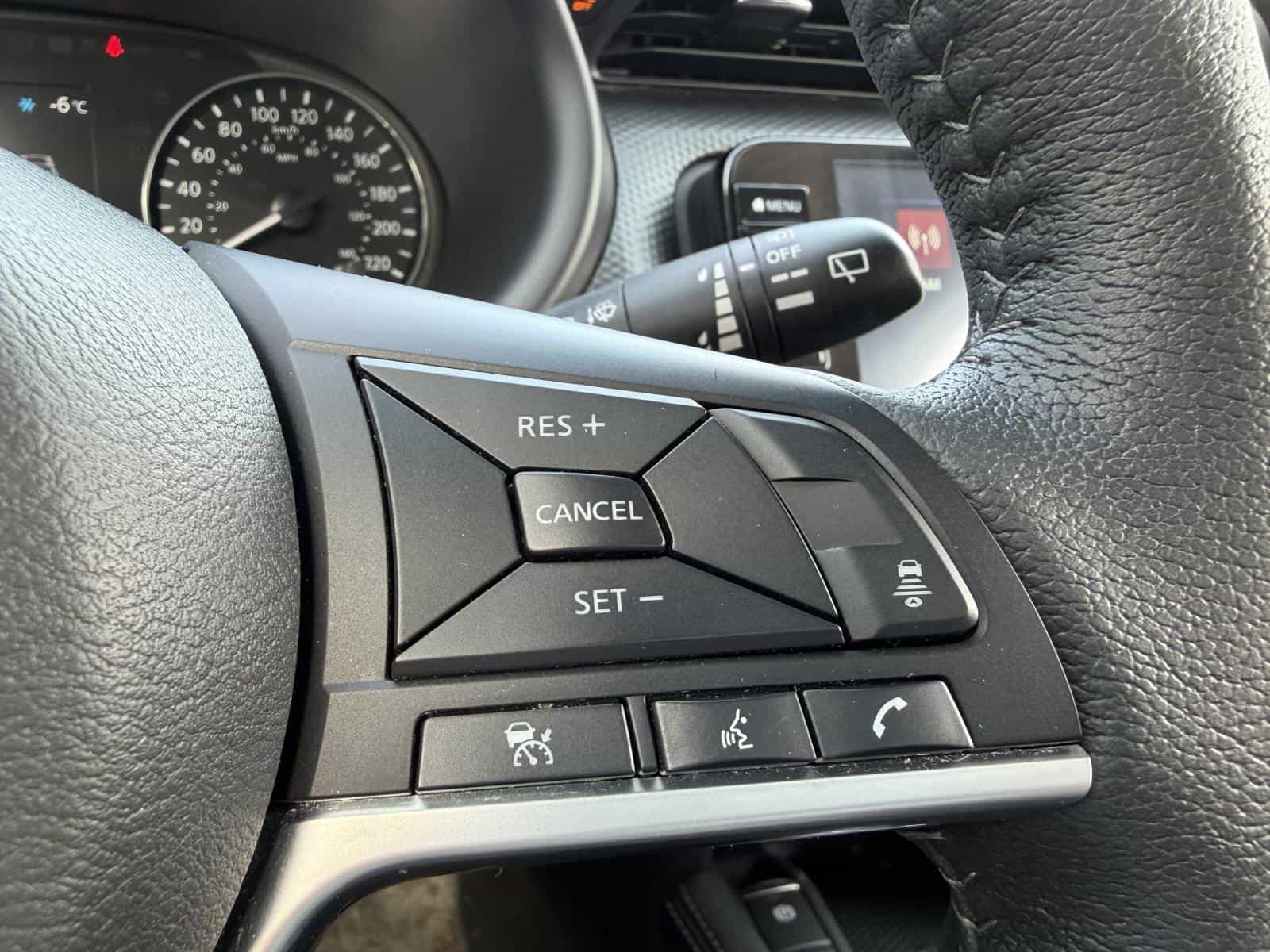 Image 13 Nissan Kicks SV 2024