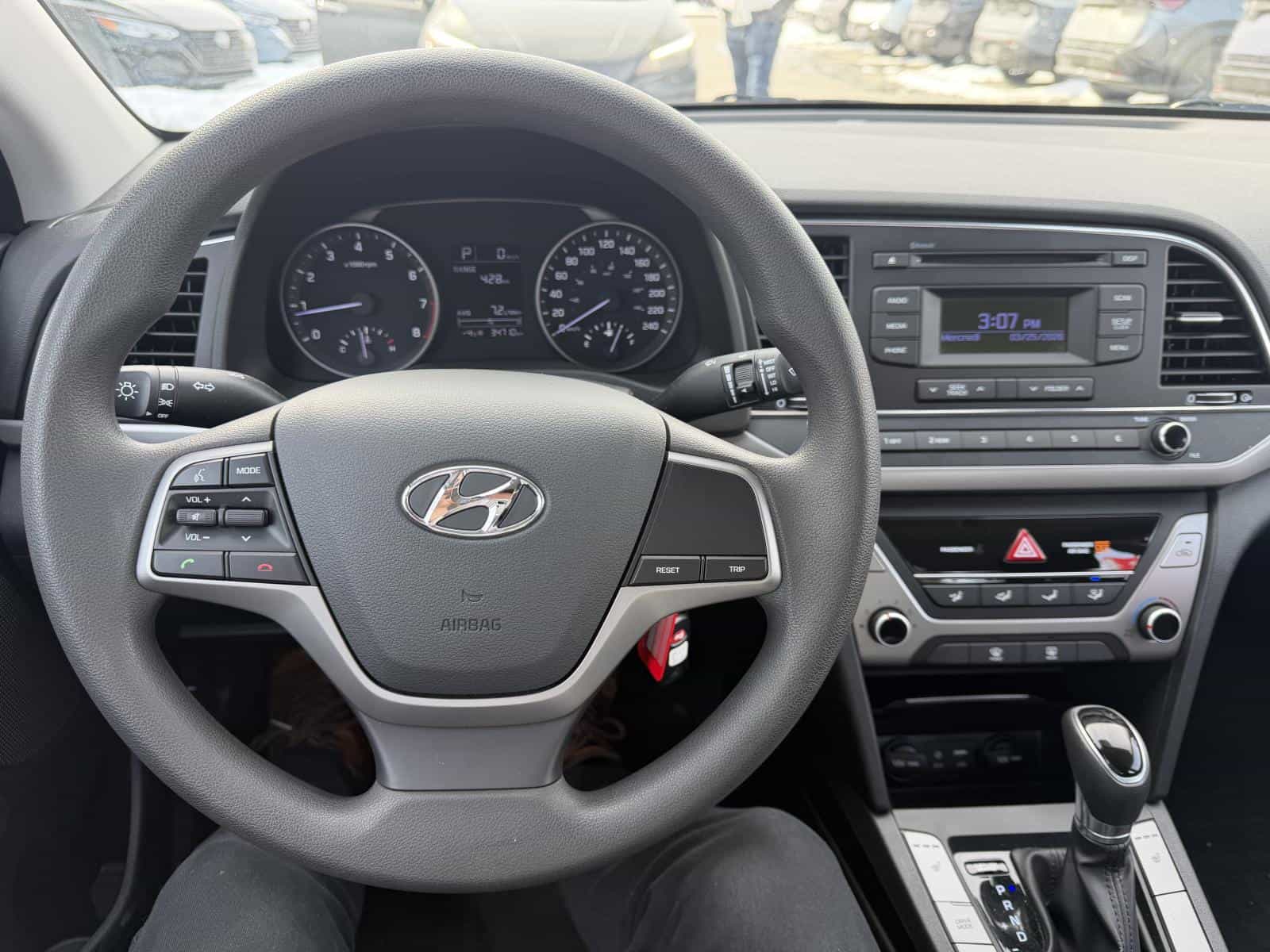 Image 10 Hyundai Elantra SE 2017