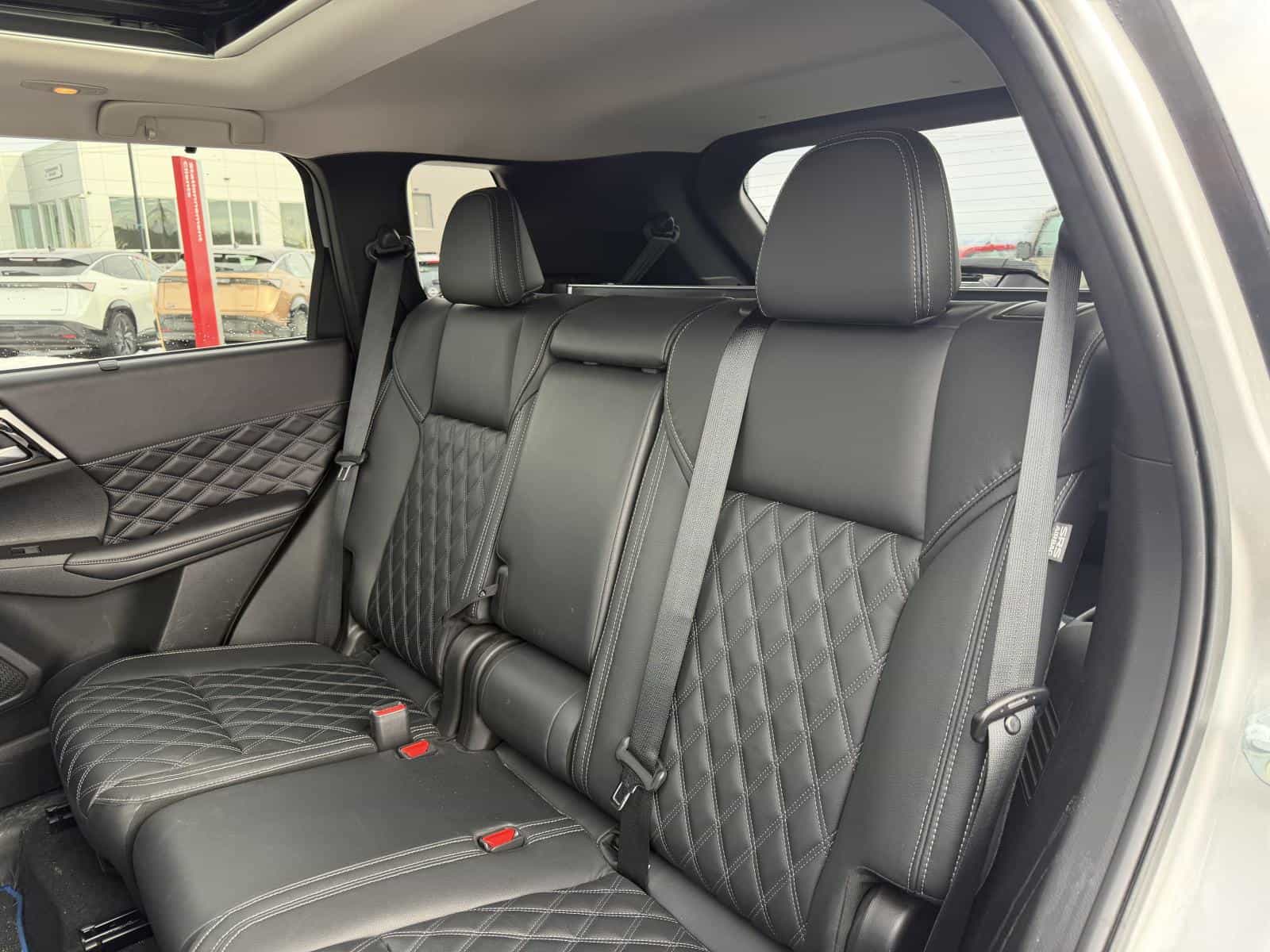 Image 11 Mitsubishi Outlander GT 2023