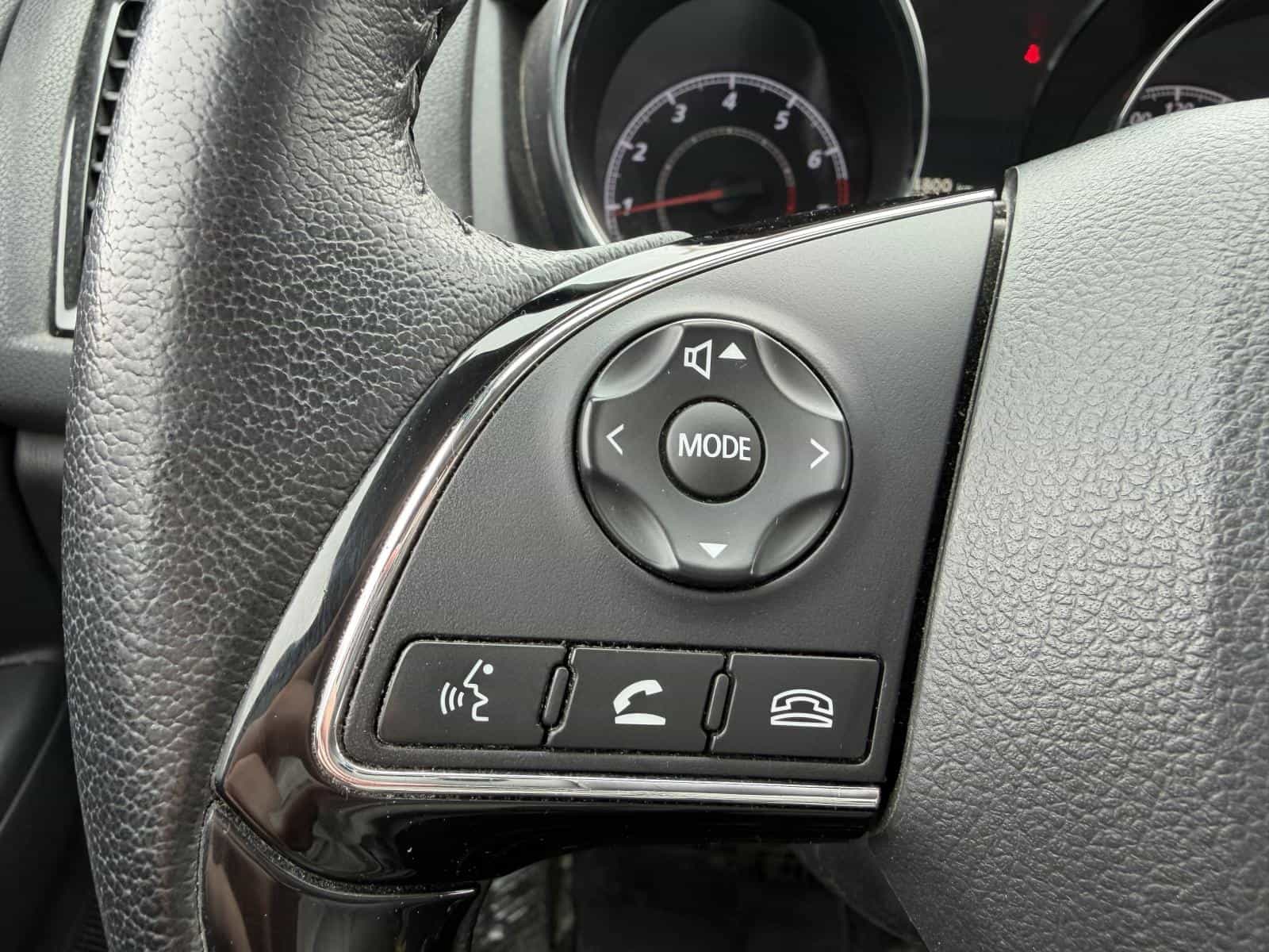 2020 Mitsubishi RVR ES - Image 12