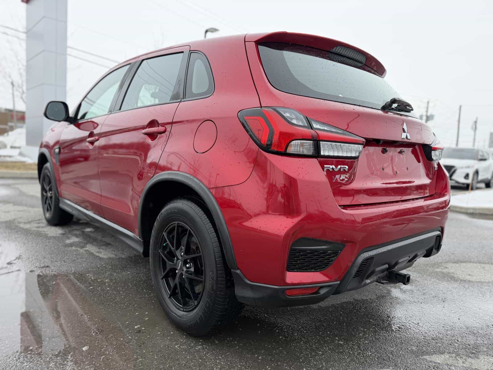 2020 Mitsubishi RVR ES - Image 8