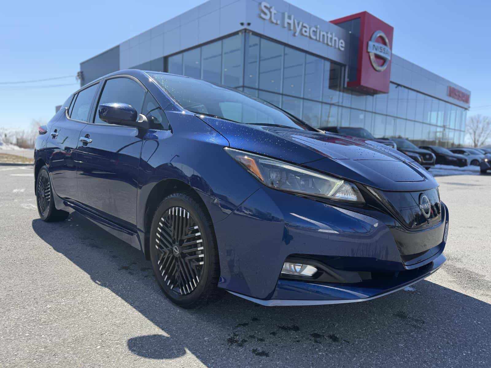 Image 4 Nissan Leaf SV Plus 2023