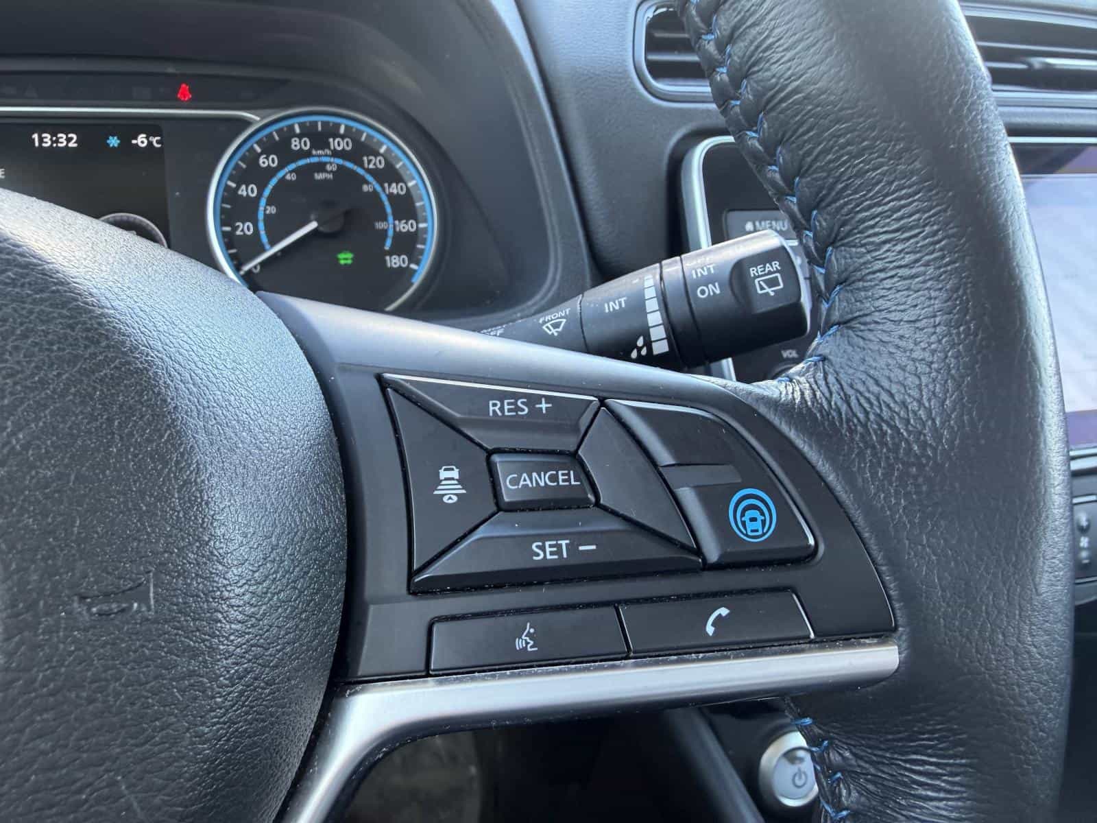 2023 Nissan Leaf SV Plus - Image 14