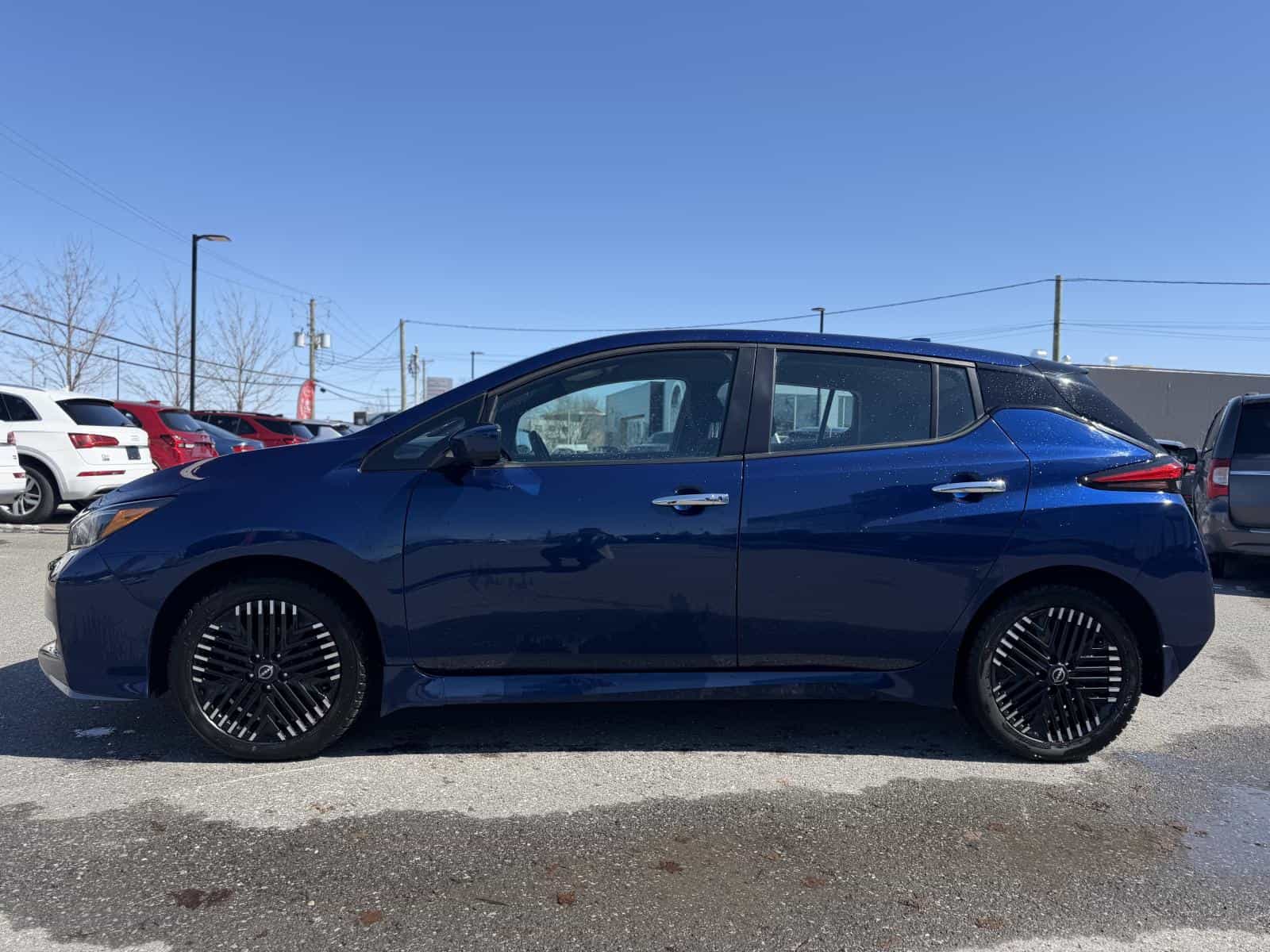 2023 Nissan Leaf SV Plus - Image 9