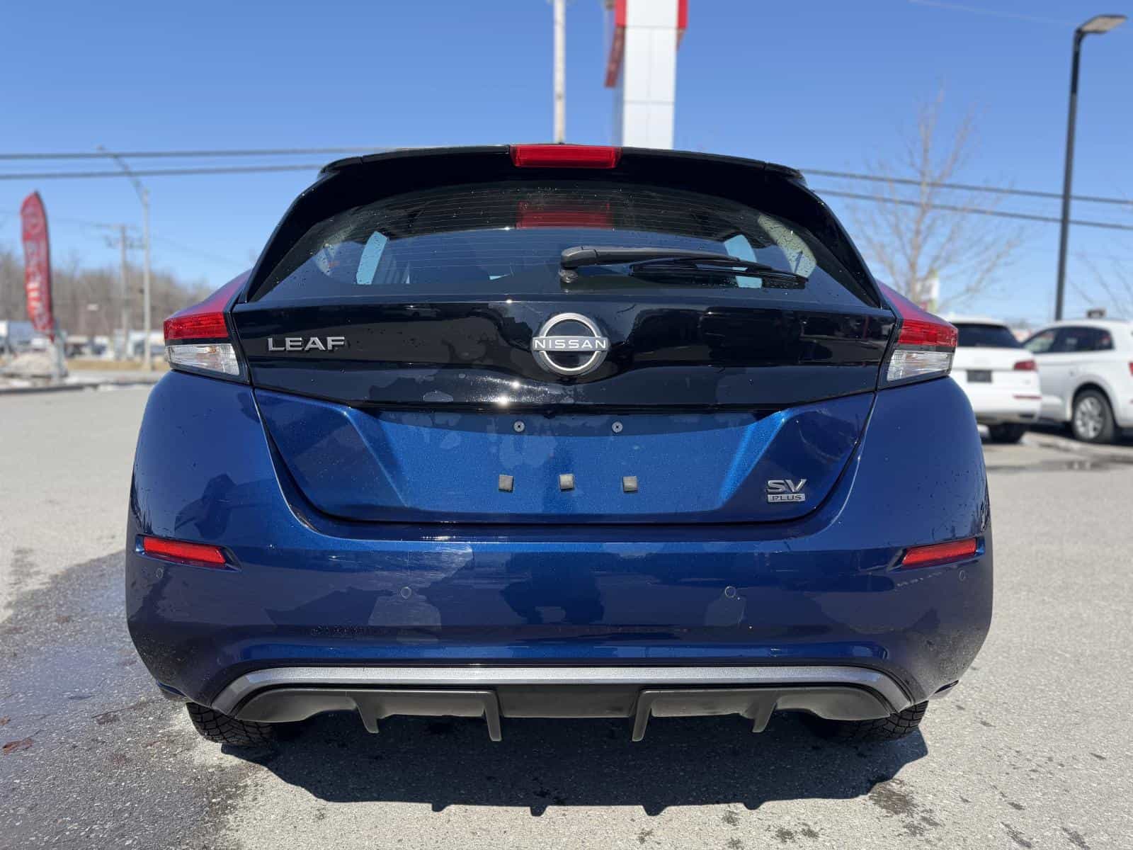 2023 Nissan Leaf SV Plus - Image 7