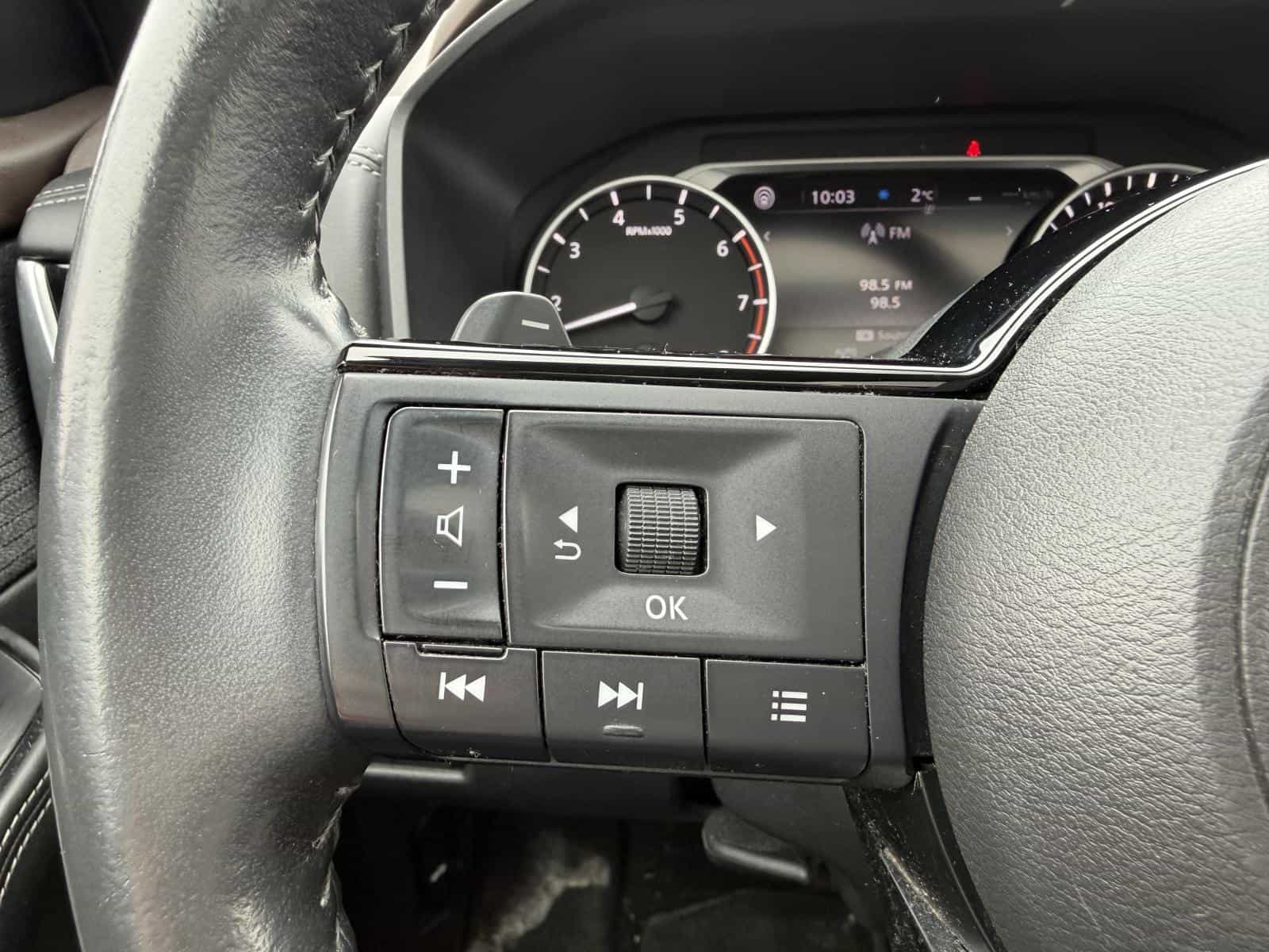 Image 13 Nissan Rogue SV 2021