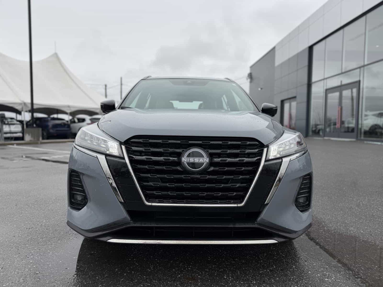 Image 3 Nissan Kicks SR Premium 2022