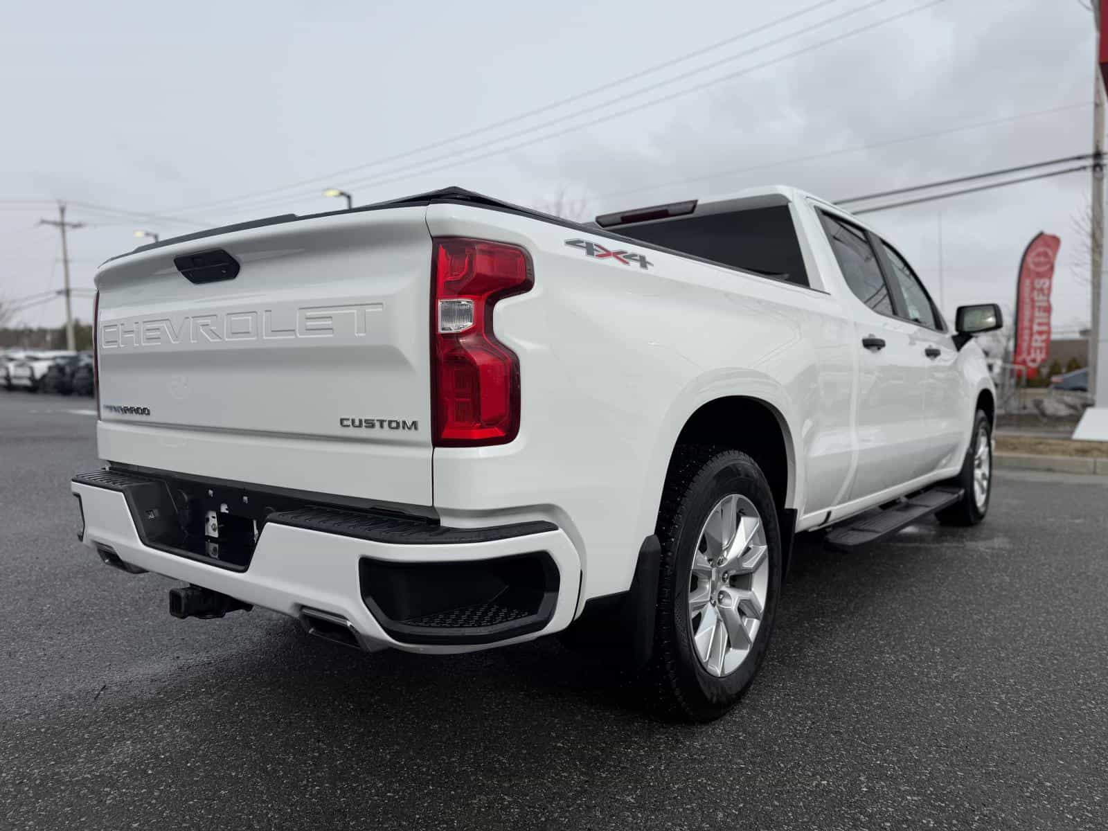 Image 6 Chevrolet Silverado 1500 Custom 2021