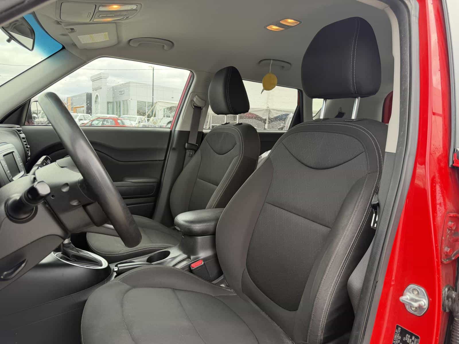 Image 10 Kia Soul LX 2017