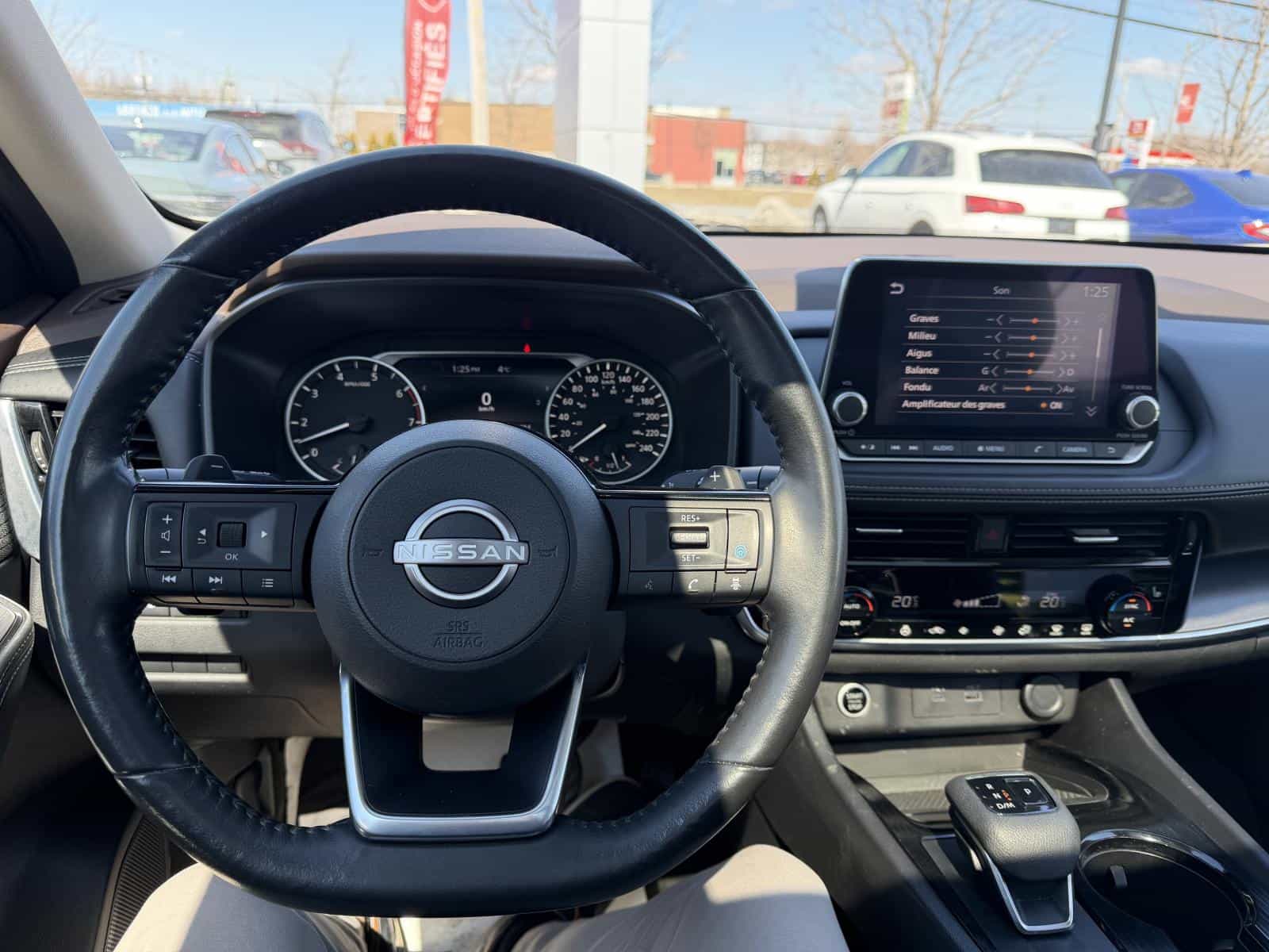 Image 13 Nissan Rogue SV 2022