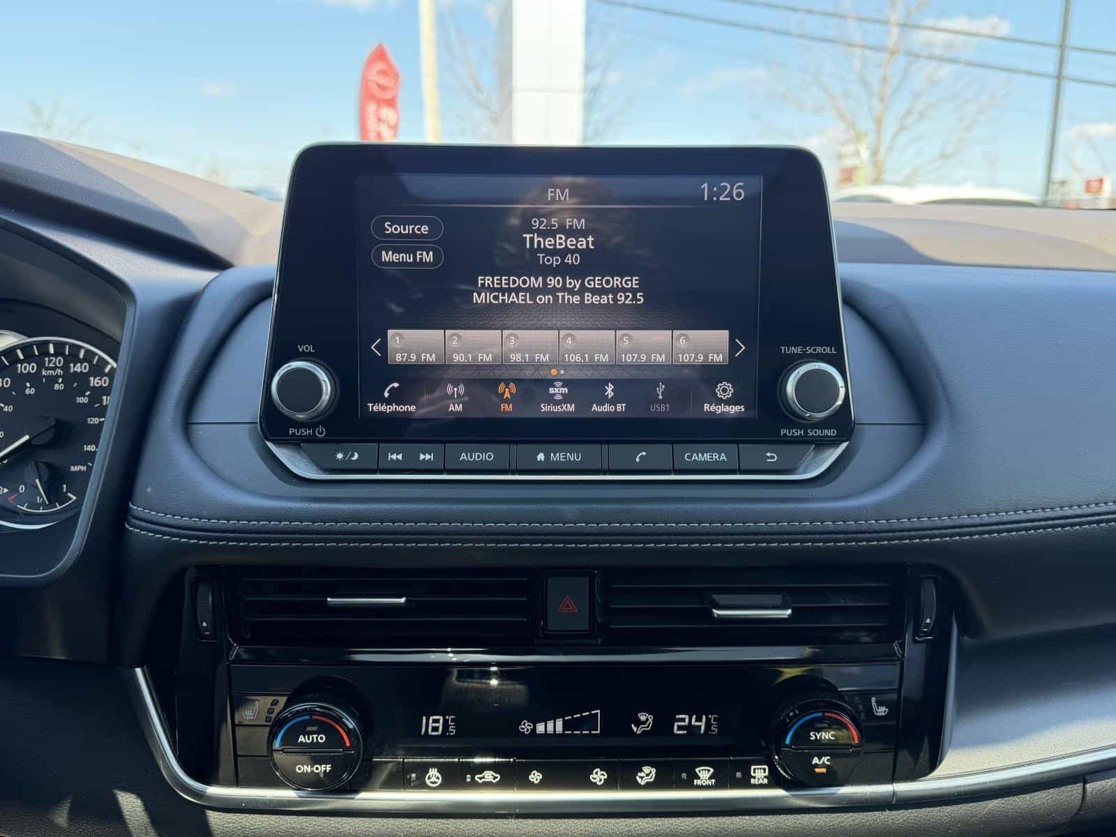 Image 14 Nissan Rogue SV 2022