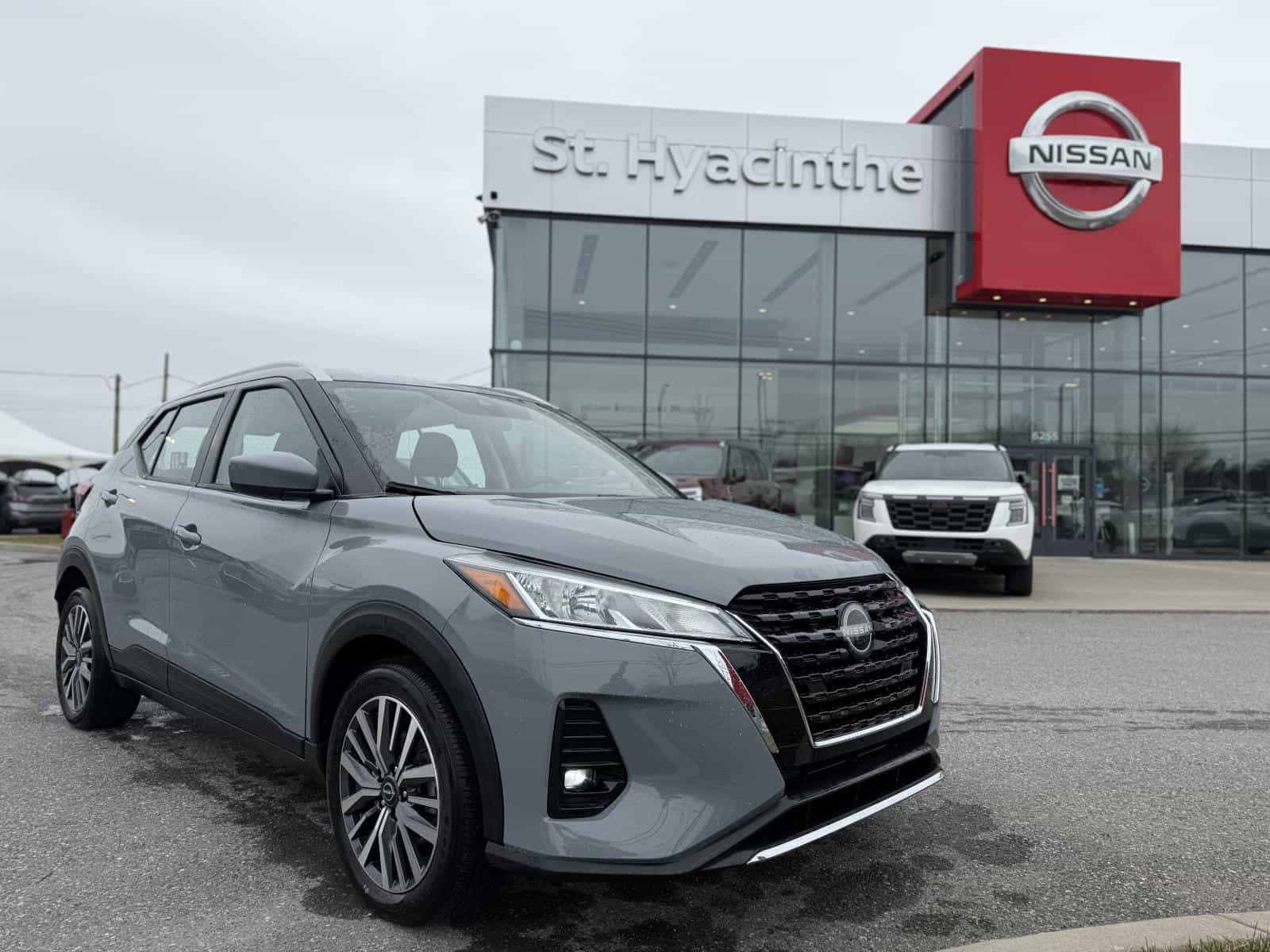 Image 1 Nissan Kicks SV 2024