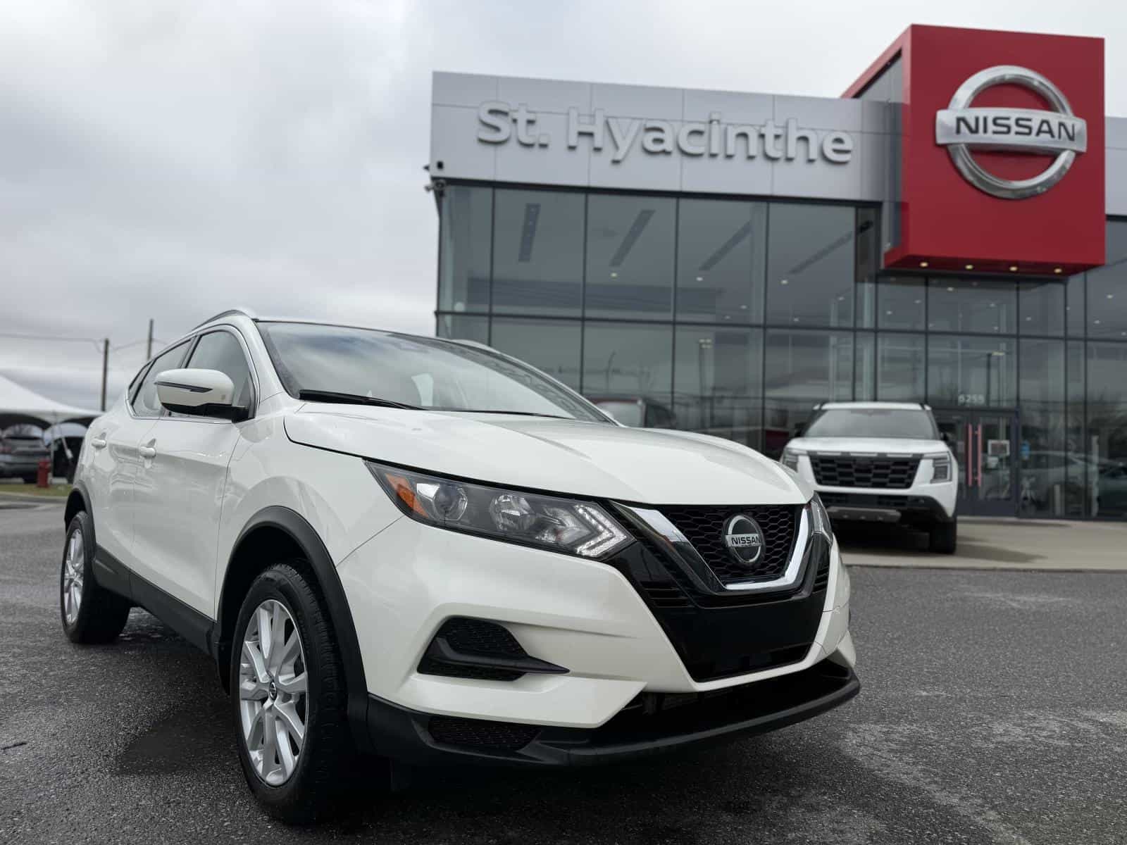 Image 1 Nissan Qashqai SV 2023