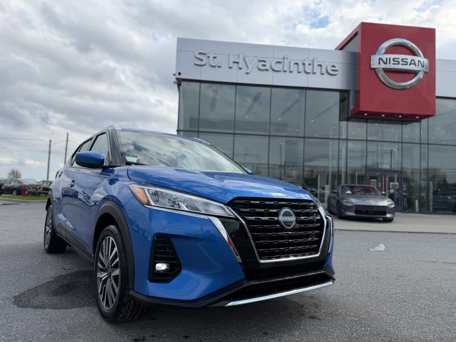Image 1 Nissan Kicks SV 2024