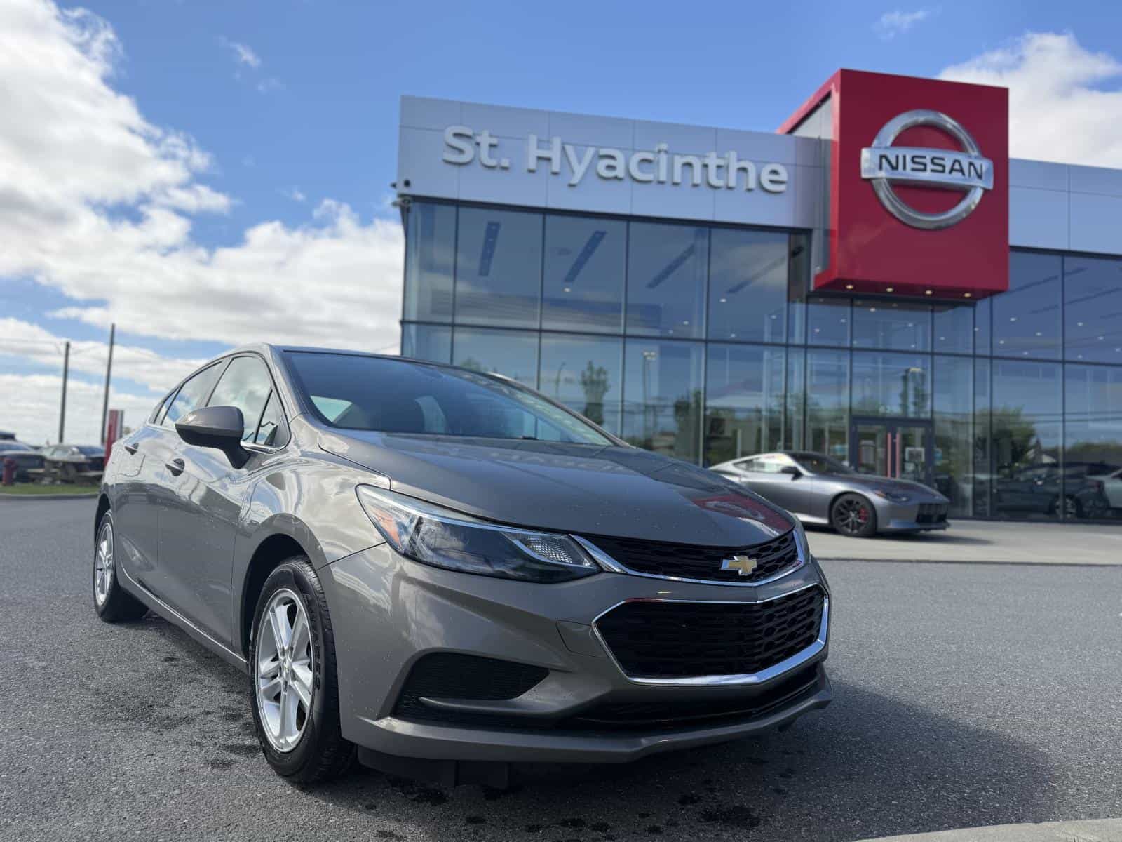 Image 1 Chevrolet Cruze LT 2018