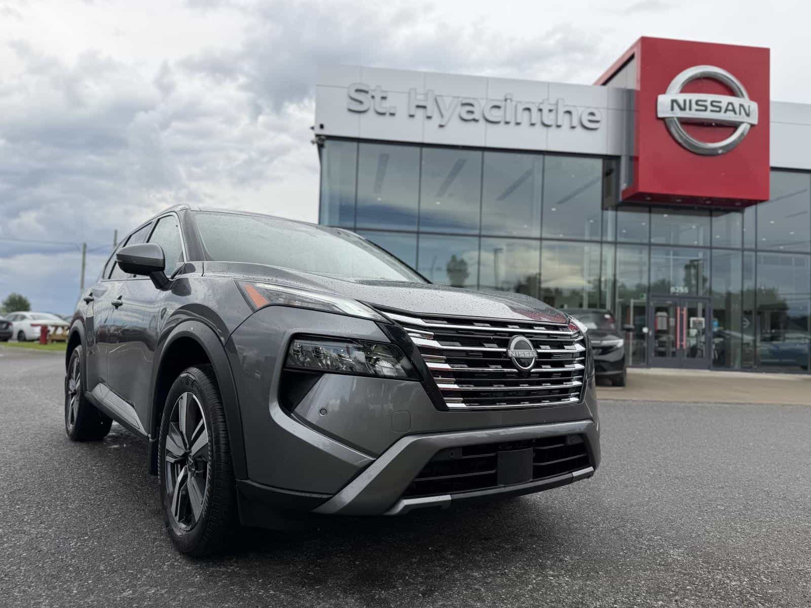 Image 1 Nissan Rogue SL 2025
