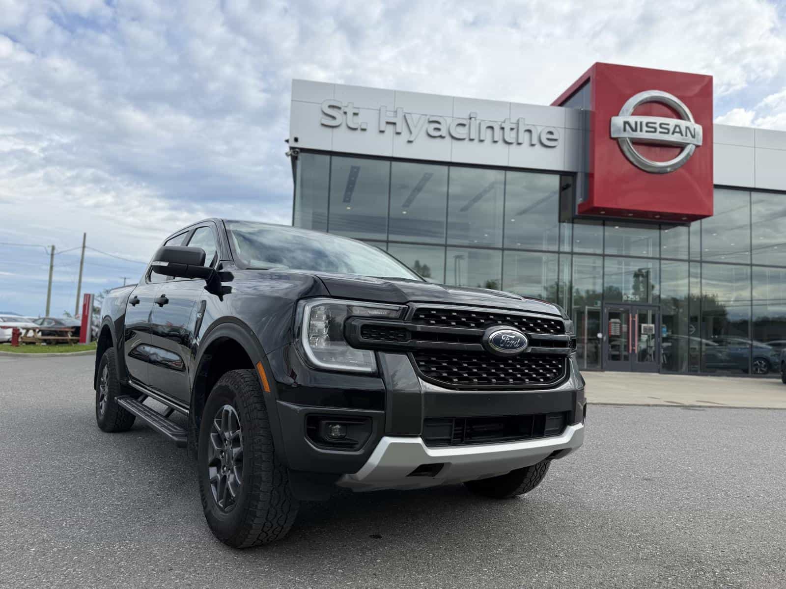 2025 Ford Ranger XLT - Image 1