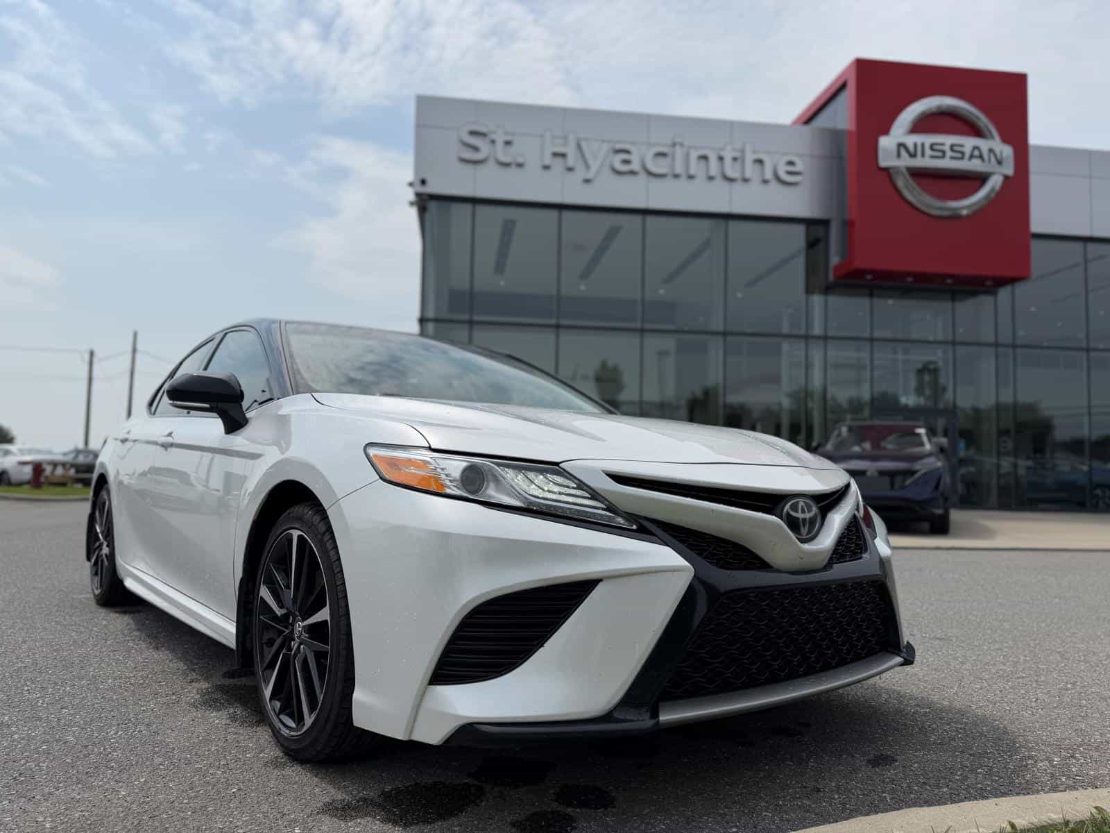 Image 1 Toyota Camry XSE 2020